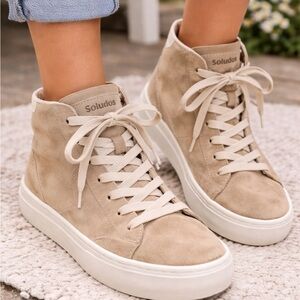 Soludos Ibiza Suede High Top Sneakers Women’s 8.5 Tan Lace Up Casual Shoes 😍